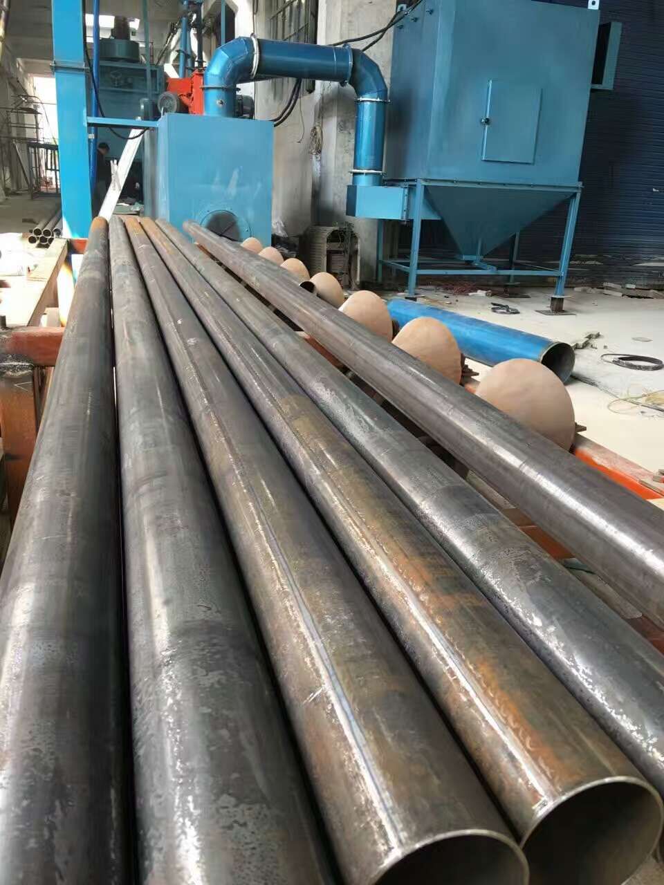 新钲润涂塑钢管加工过程